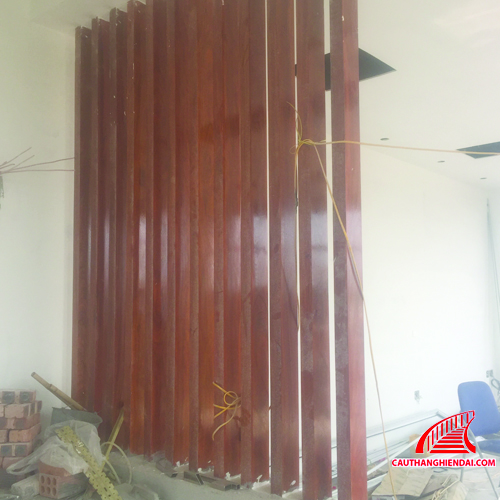 Cột gỗ trang trí 04