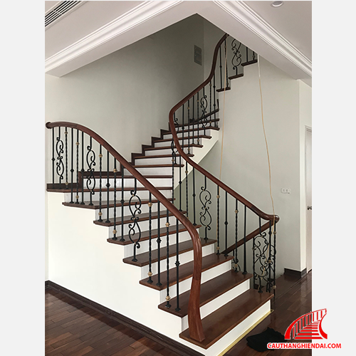 Cầu thang sắt nghệ thuật 02